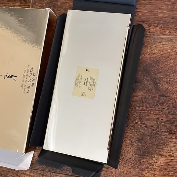 NEW Yves Saint Laurent YSL Couture Colour Clutch Eyeshadow Palette BNIB - Picture 8 of 8